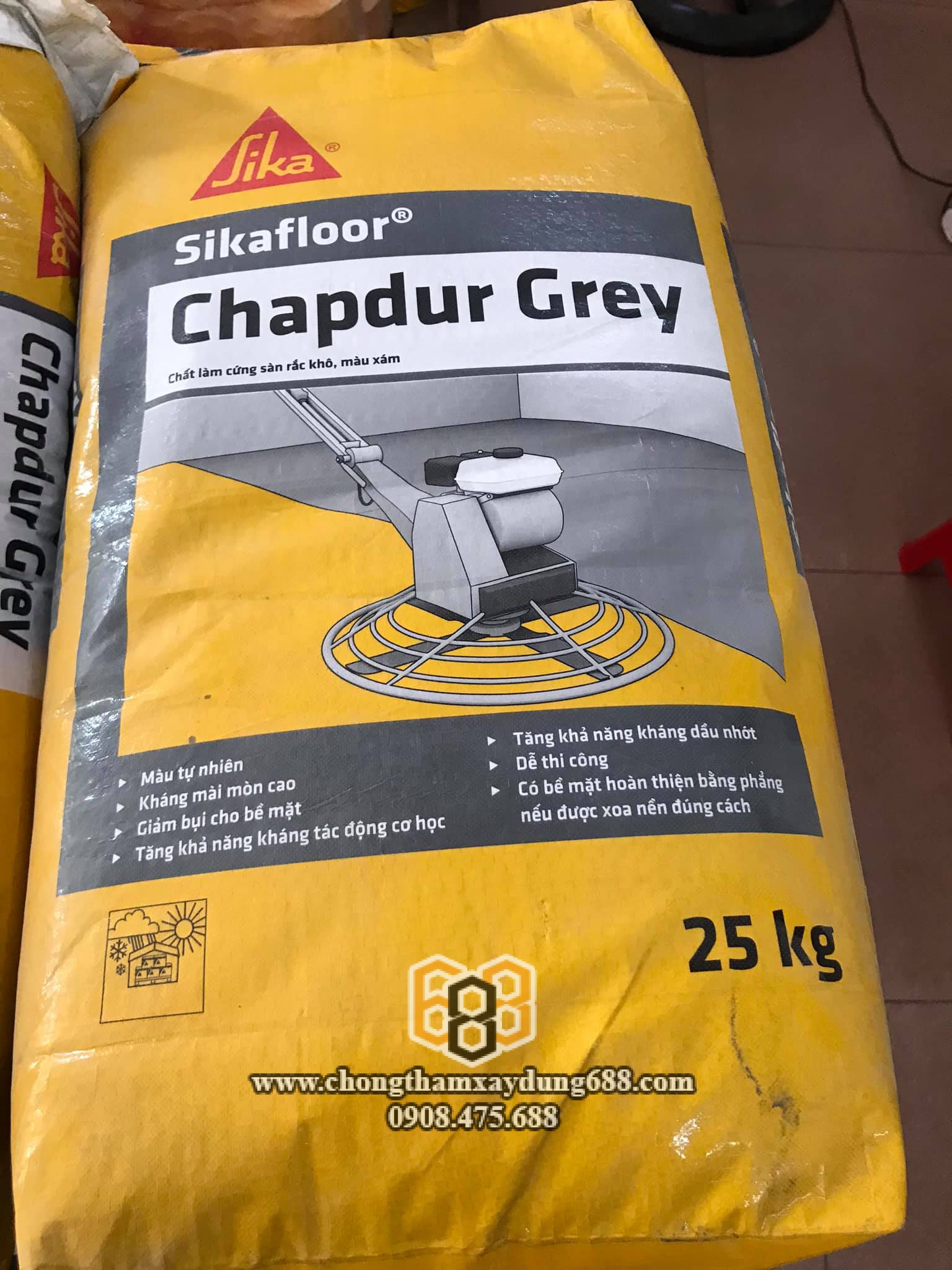 Bột xoa nền Sika Chapdur Grey: Sản phẩm bột xoa nền Sika Chapdur Grey giúp cho sàn nhà trở nên sang trọng và chất lượng hơn. Với màu xám trang nhã, sản phẩm này mang lại cho người sử dụng cảm giác ấm cúng nhưng không kém phần chuyên nghiệp. Hãy để sàn nhà của bạn trở nên đẳng cấp hơn với Sika Chapdur Grey.